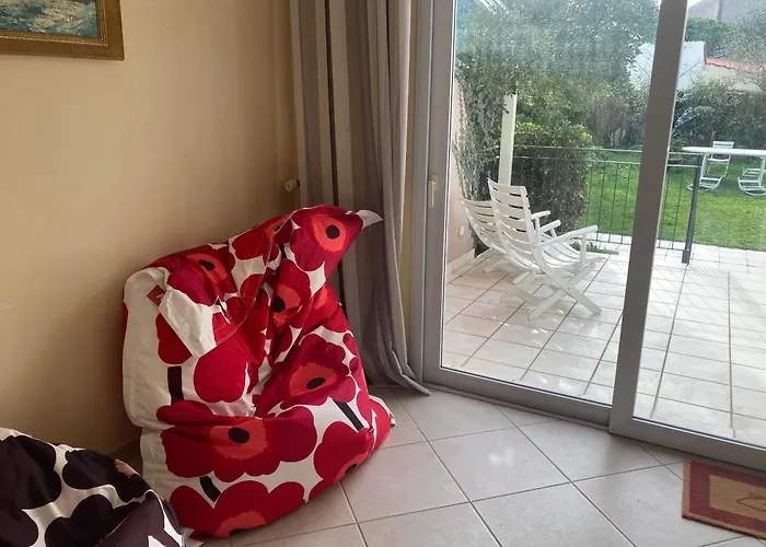 Maison Familiale 100m De La La Santoline - Garage Hébergement de vacances